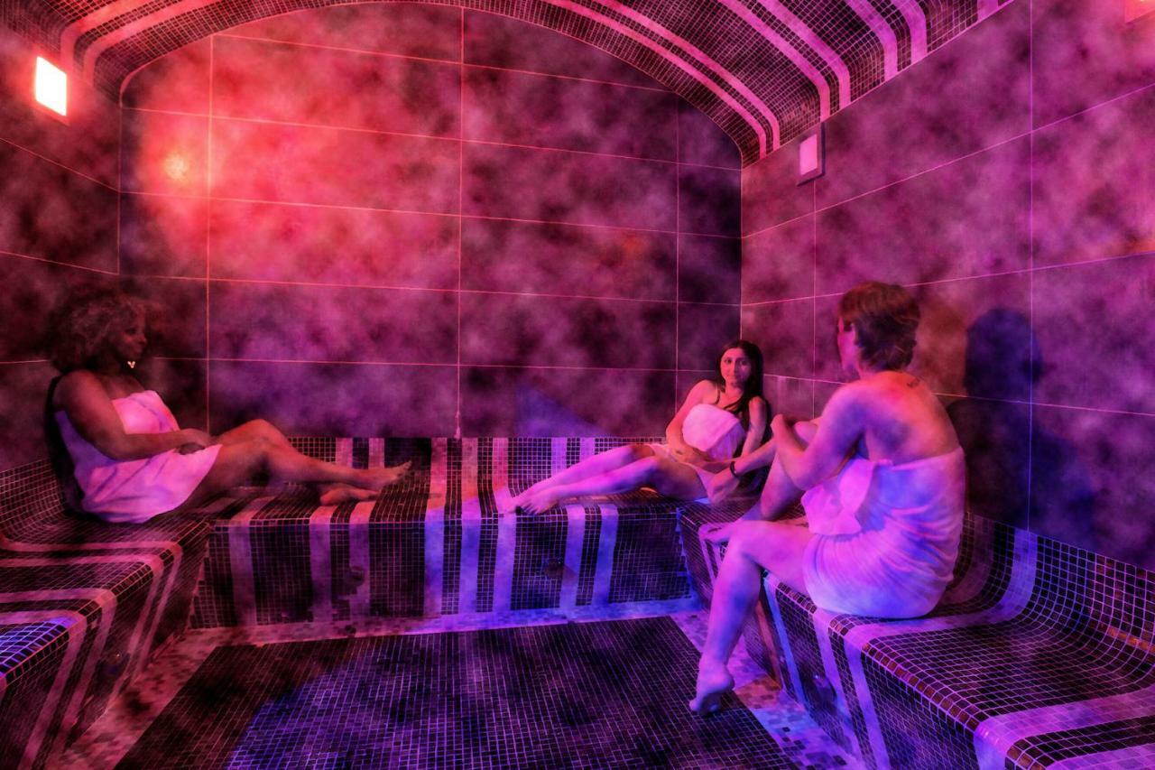 Le Neptune & Spa Propriano  Exteriör bild