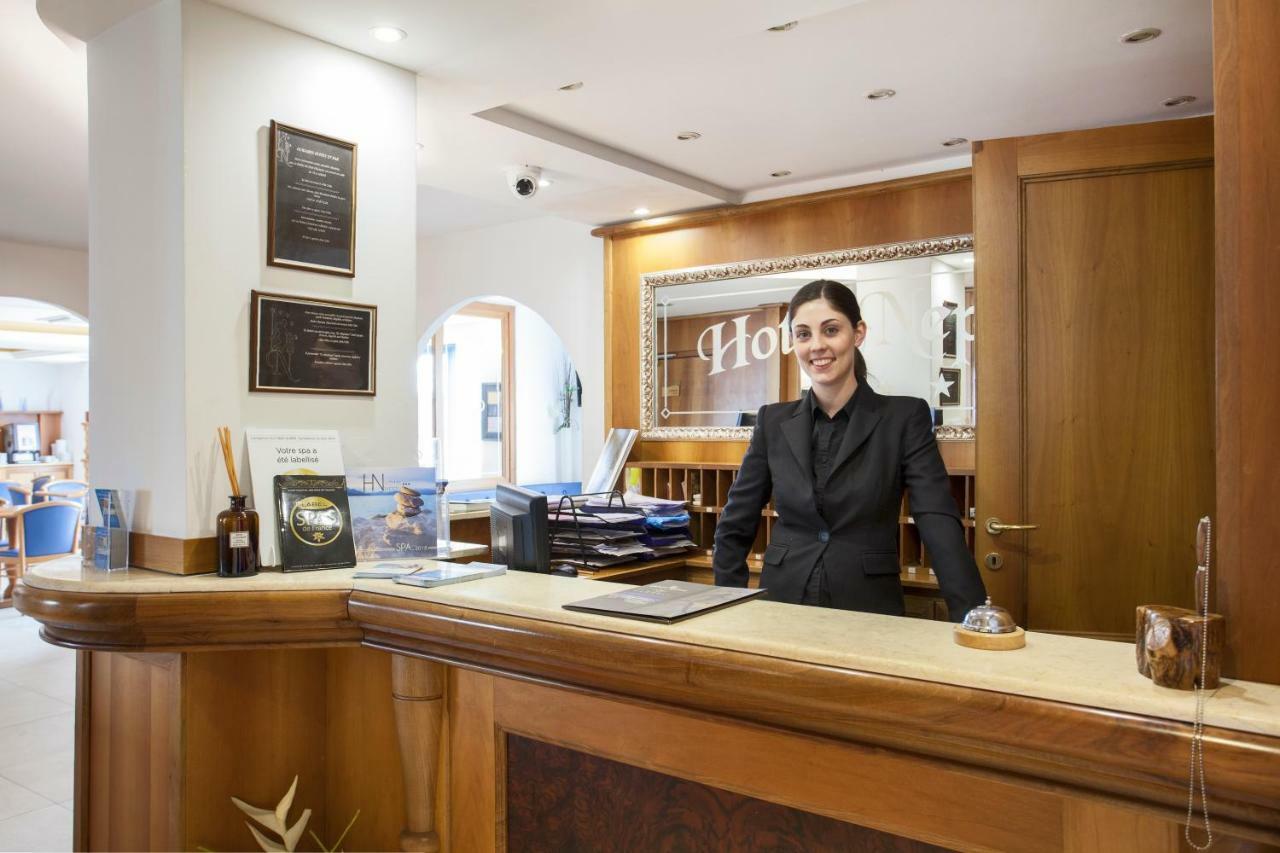 Le Neptune & Spa Propriano  Exteriör bild